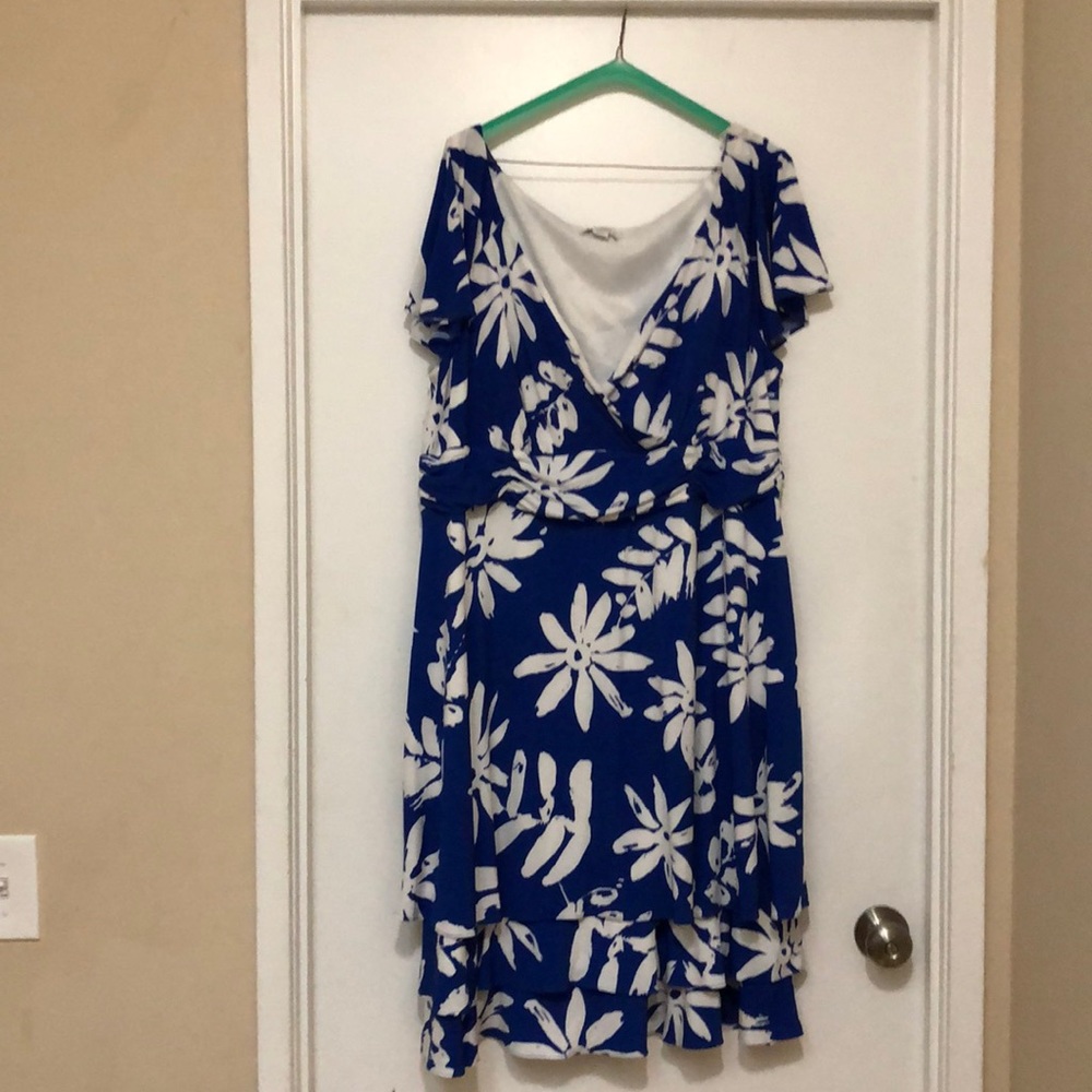 Plus size blue and white dress with flutter sleeve